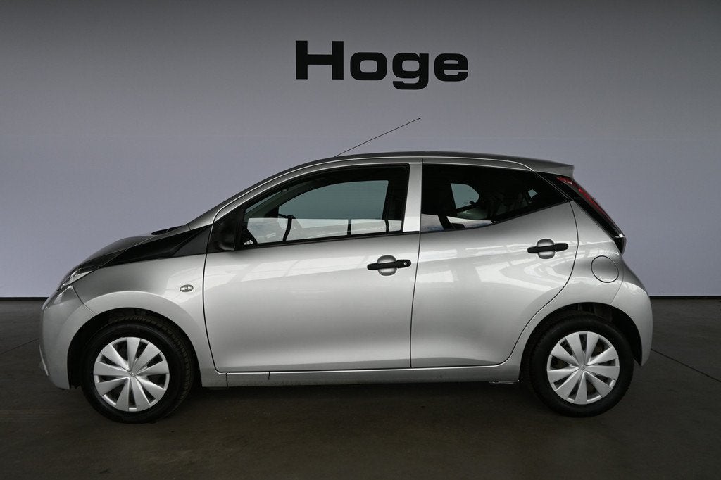Toyota Aygo 1.0 VVT-i X-Fun Airco LED Elektrisch Pakket! Rij, Auto's, Toyota, Voorwielaandrijving, Stof, Gebruikt, Met garantie (alle)