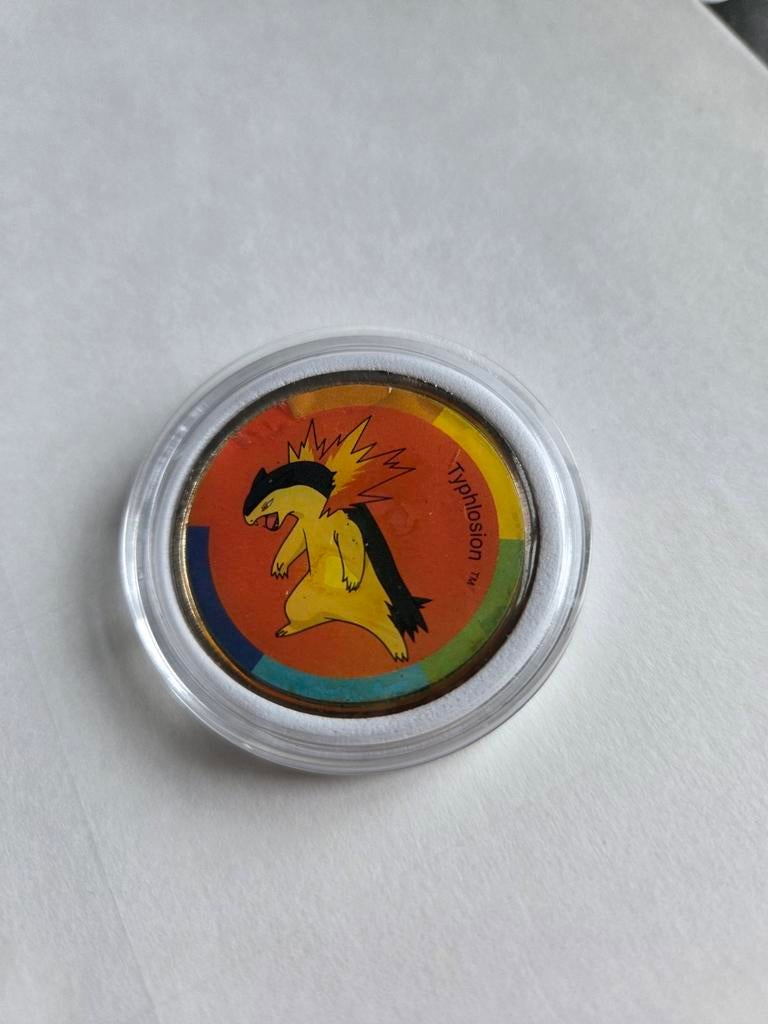 Pokémon Coin 2001 "Typhlosion" - Gotta Catch Em All, Hobby en Vrije tijd, Verzamelkaartspellen | Pokémon, Ophalen of Verzenden