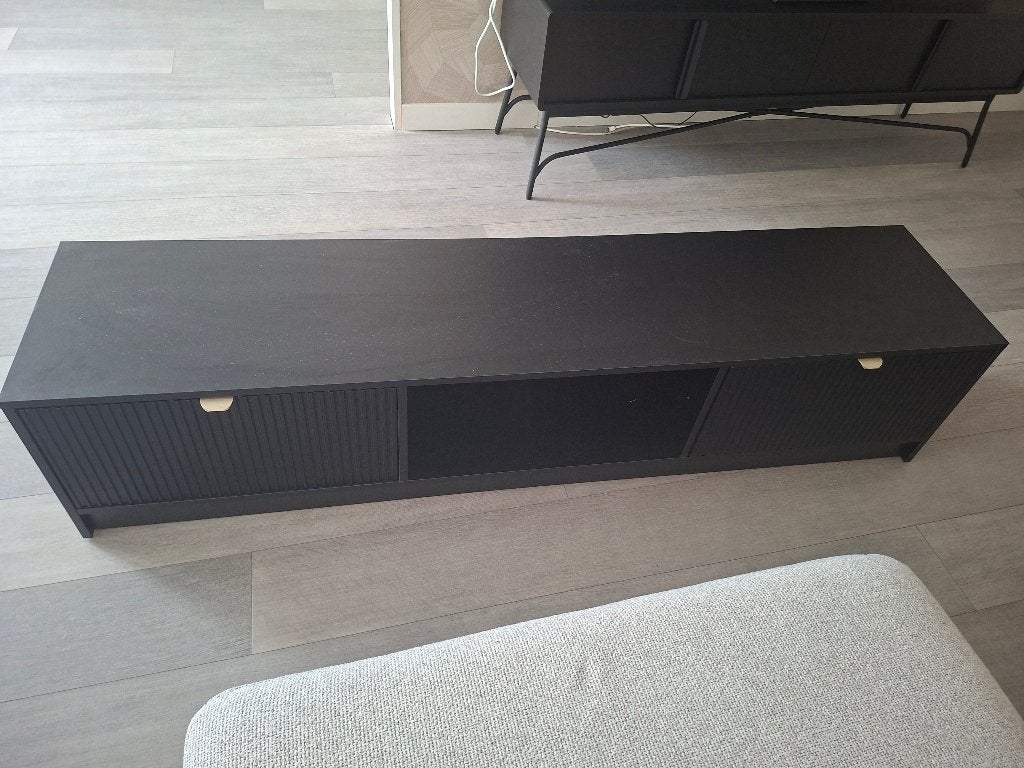Nieuw zwart tv meubel, 2 maanden gebruikt, Ophalen, 150 tot 200 cm, Zo goed als nieuw, Minder dan 100 cm