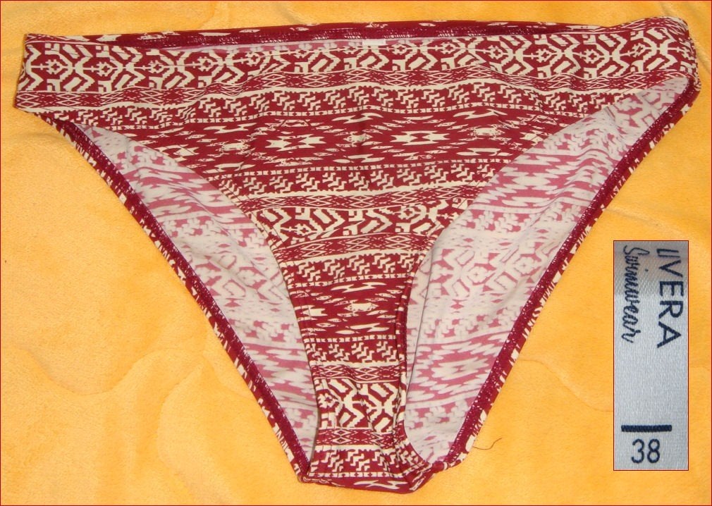 LIVERA rood-ecru bikini setje BH 42D + slip maat 38 zgan, Meerkleurig, Ophalen of Verzenden, Zo goed als nieuw, Bikini