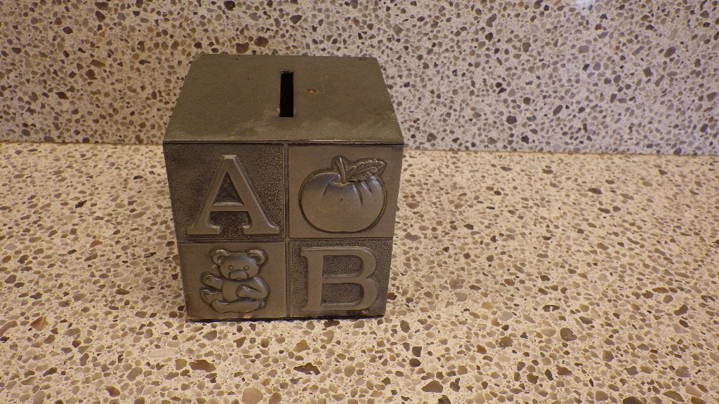 mooie spaarpot uit zllverstad (geen zilver), Verzamelen, Retro, Ophalen of Verzenden, Overige typen
