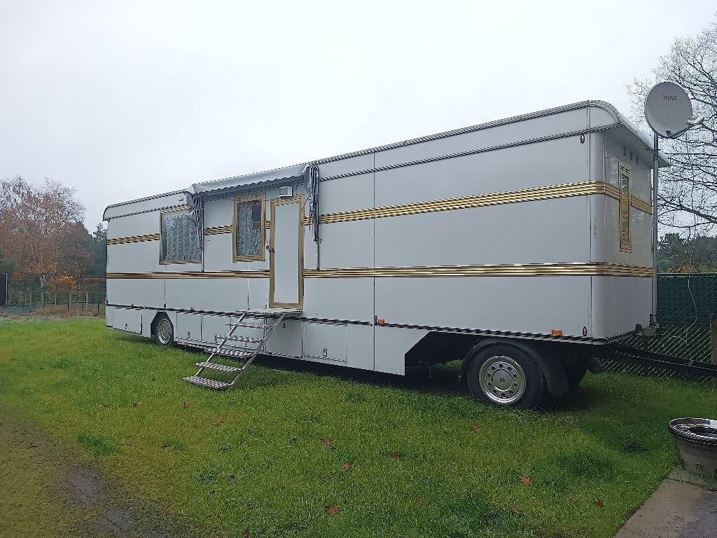 Caravans And Camping Kermis