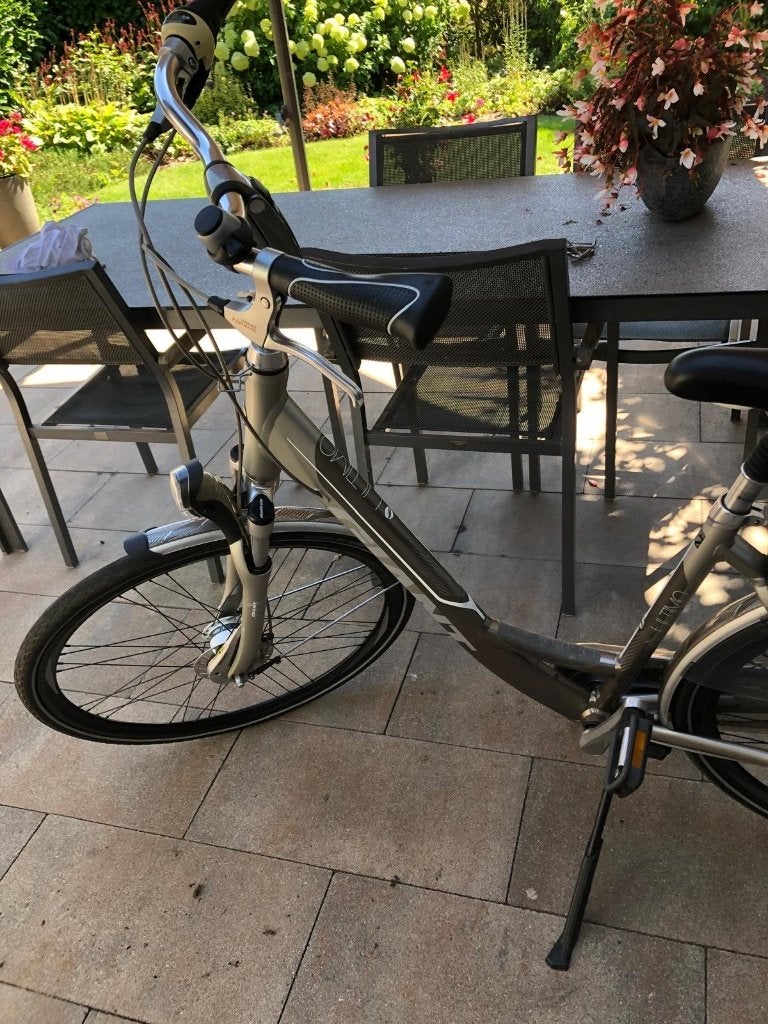 Damesfiets Giant Ultimo stadsfiets, Fietsen en Brommers, Ophalen, Gebruikt, (Extra) lage instap, Giant
