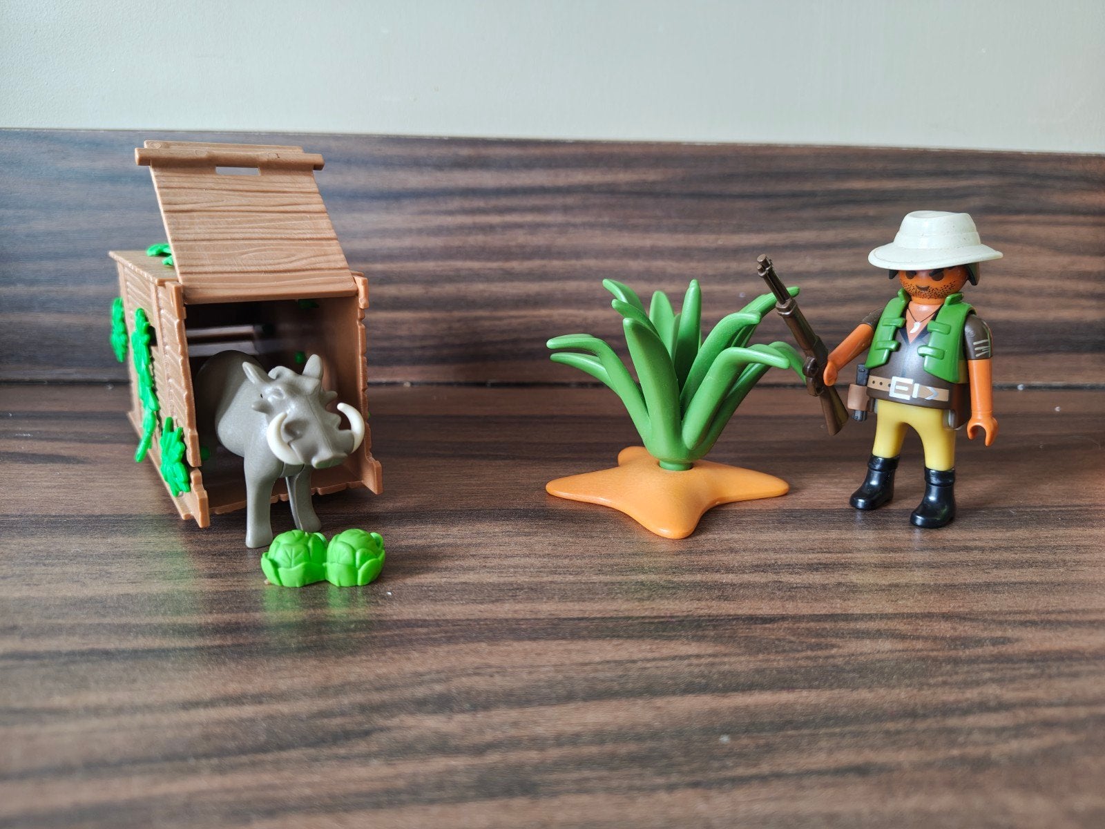 60. Playmobil Stroper met Wild Zwijn en Val, Kinderen en Baby's, Speelgoed | Playmobil, Ophalen of Verzenden, Gebruikt