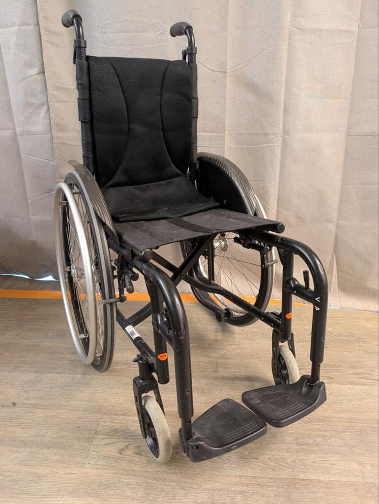 Semi actieve kuschall rolstoel, Diversen, Rolstoelen, Ophalen, Handbewogen rolstoel
