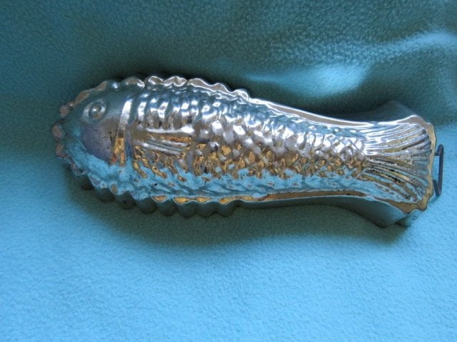 Vintage metalen bakvorm of puddingvorm vis ong. 27 cm lang, Ophalen of Verzenden