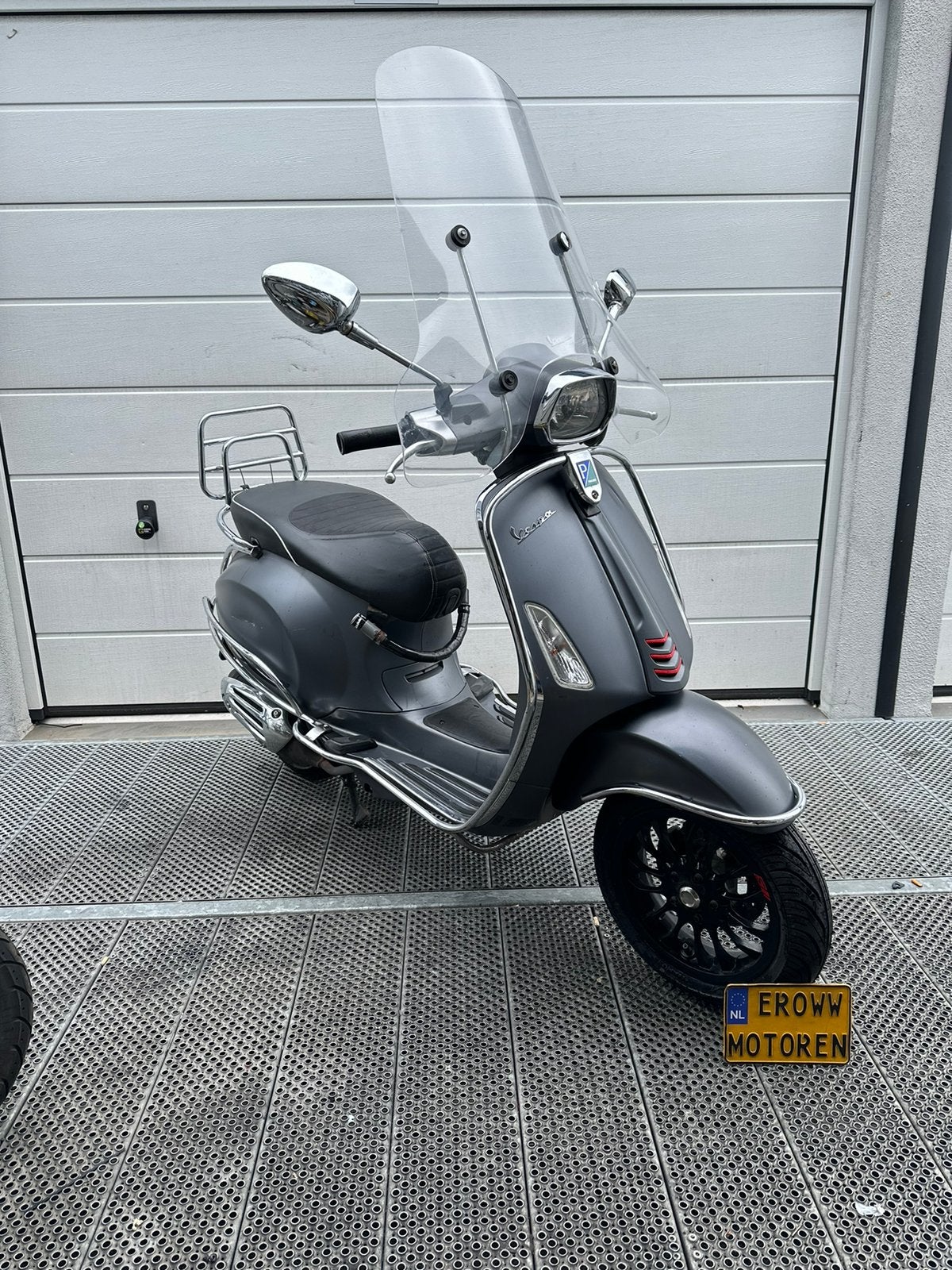 Vespa Sprint 2018 50cc 4T vespa zip orgineel, Ophalen of Verzenden, Zo goed als nieuw, Benzine, Overige modellen