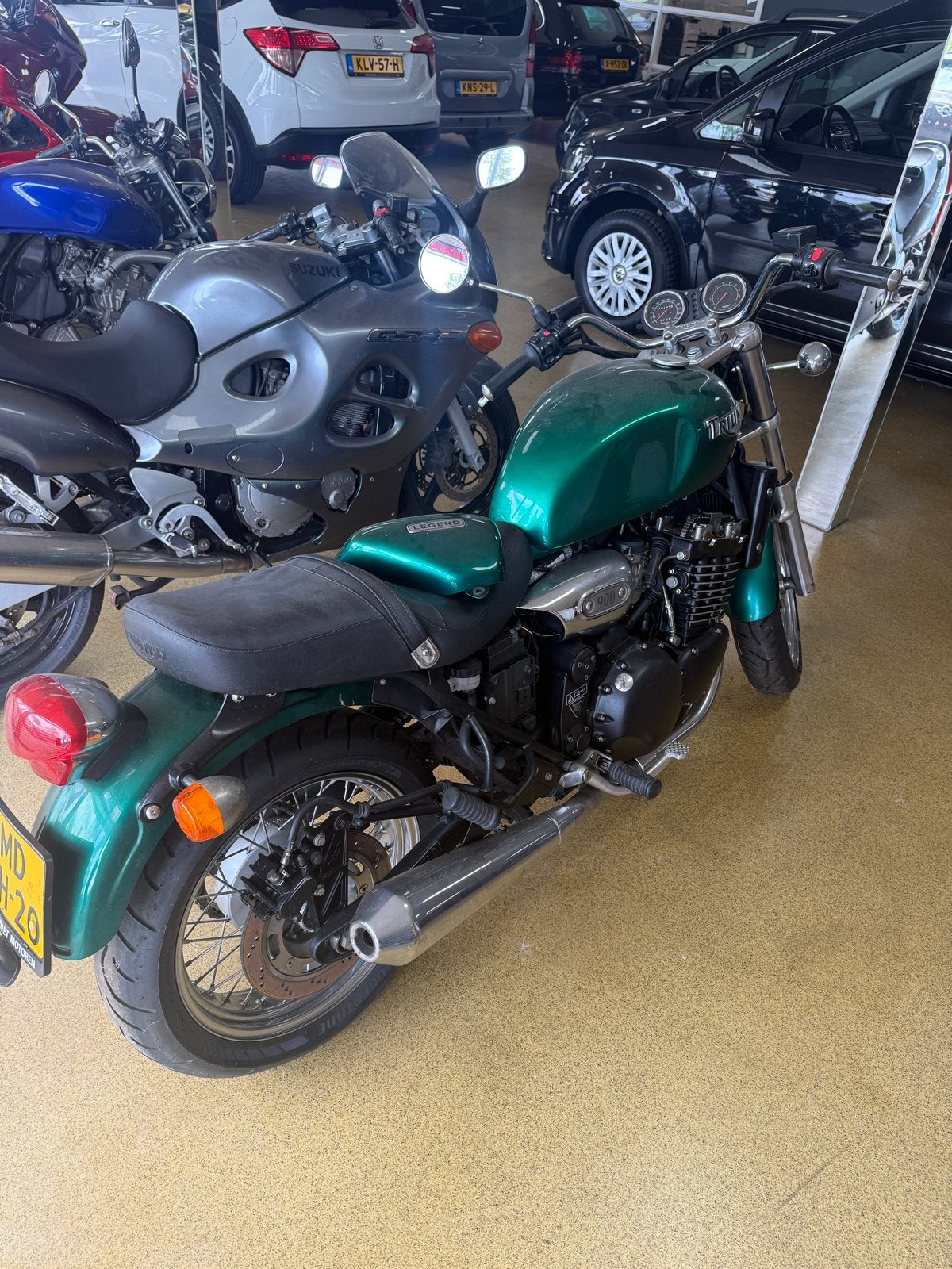 Triumph Legend TT 900 - Klep stuk, Motoren, Motorrijbewijs A, Gebruikt, 3 cilinders, Particulier