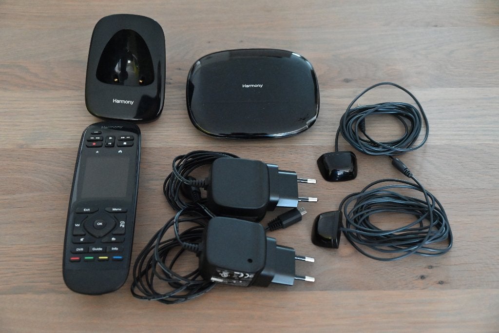 Logitech Harmony Ultimate afstandsbediening, Audio, Tv en Foto, Gebruikt, Universeel, Ophalen of Verzenden, Dvd