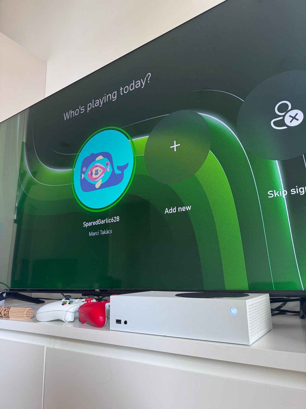 Xbox Series S met 2 controllers en kabels, Spelcomputers en Games, Ophalen of Verzenden, Zo goed als nieuw, Xbox Series S