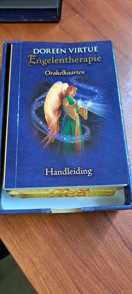Engelentherapie Orakelkaarten - Doreen Virtue (1e editie), Tarot of Kaarten leggen, Overige typen, Ophalen of Verzenden, Zo goed als nieuw