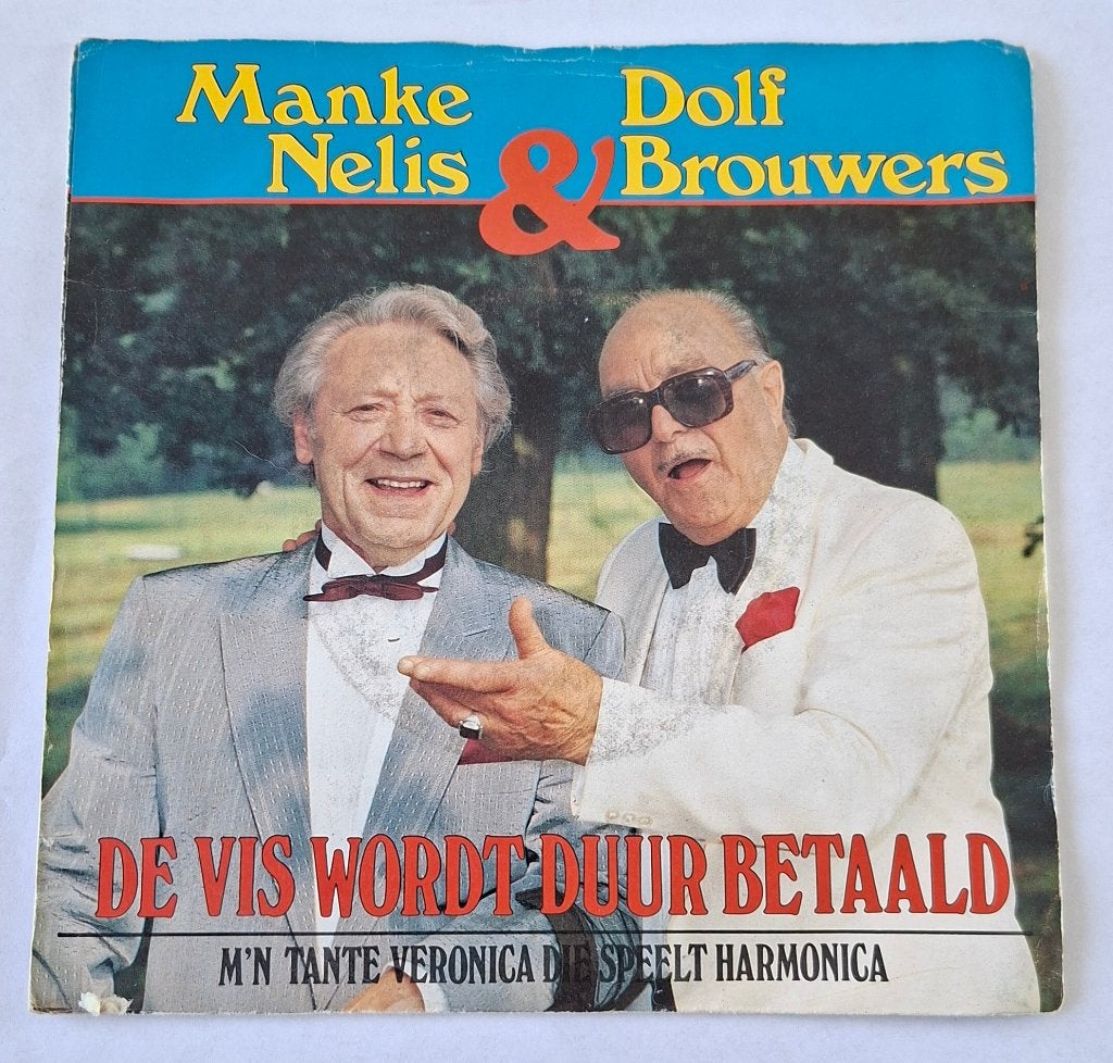 Manke Nelis - & Dolf Brouwers - De vis wordt duur betaald, Gebruikt, Ophalen of Verzenden, Overige typen, Nederlandstalig
