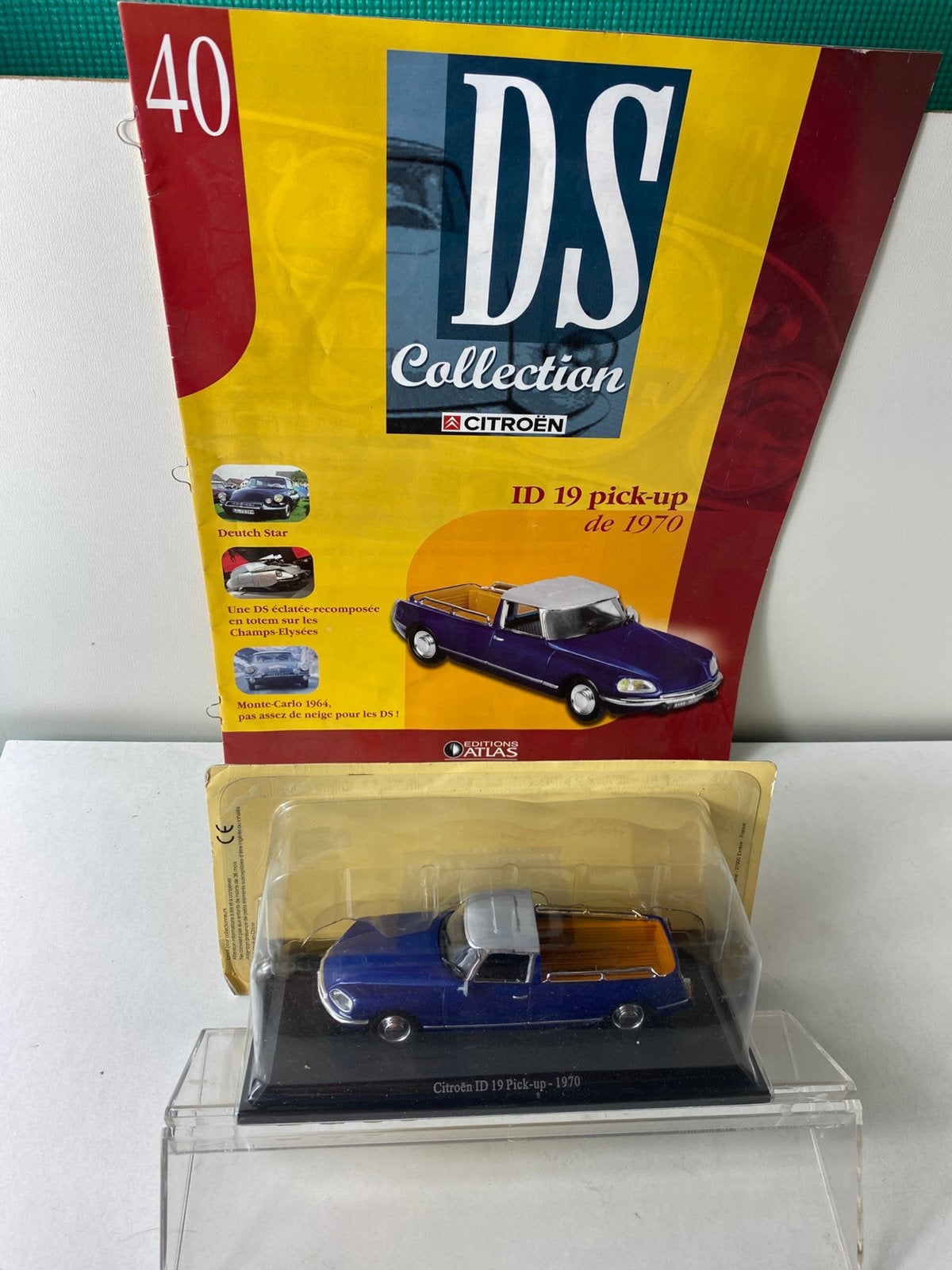 1:43 CITROEN DS 19 “pick up”+ magazine-rare, Ophalen of Verzenden, Zo goed als nieuw, Auto, Overige merken