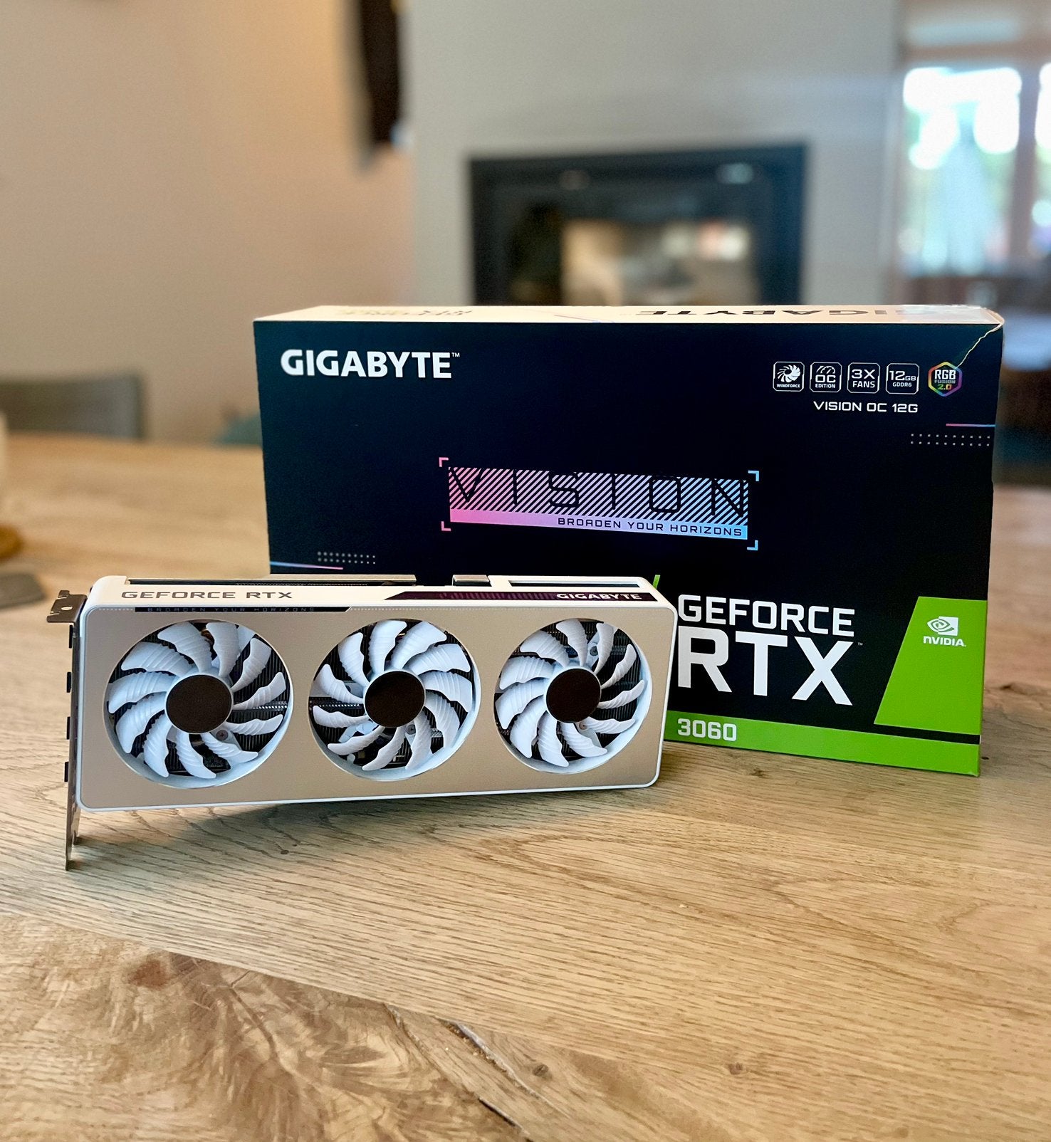 Gigabyte RTX 3060 Vision OC 12GB | Originele doos & factuur, Ophalen, GDDR6, PCI-Express 4, Zo goed als nieuw