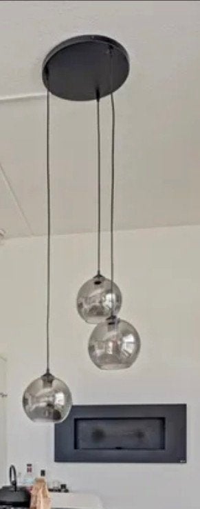 Hanglamp met 3 glazen bollen, Huis en Inrichting, Ophalen, Gebruikt, E27 (groot), Glas