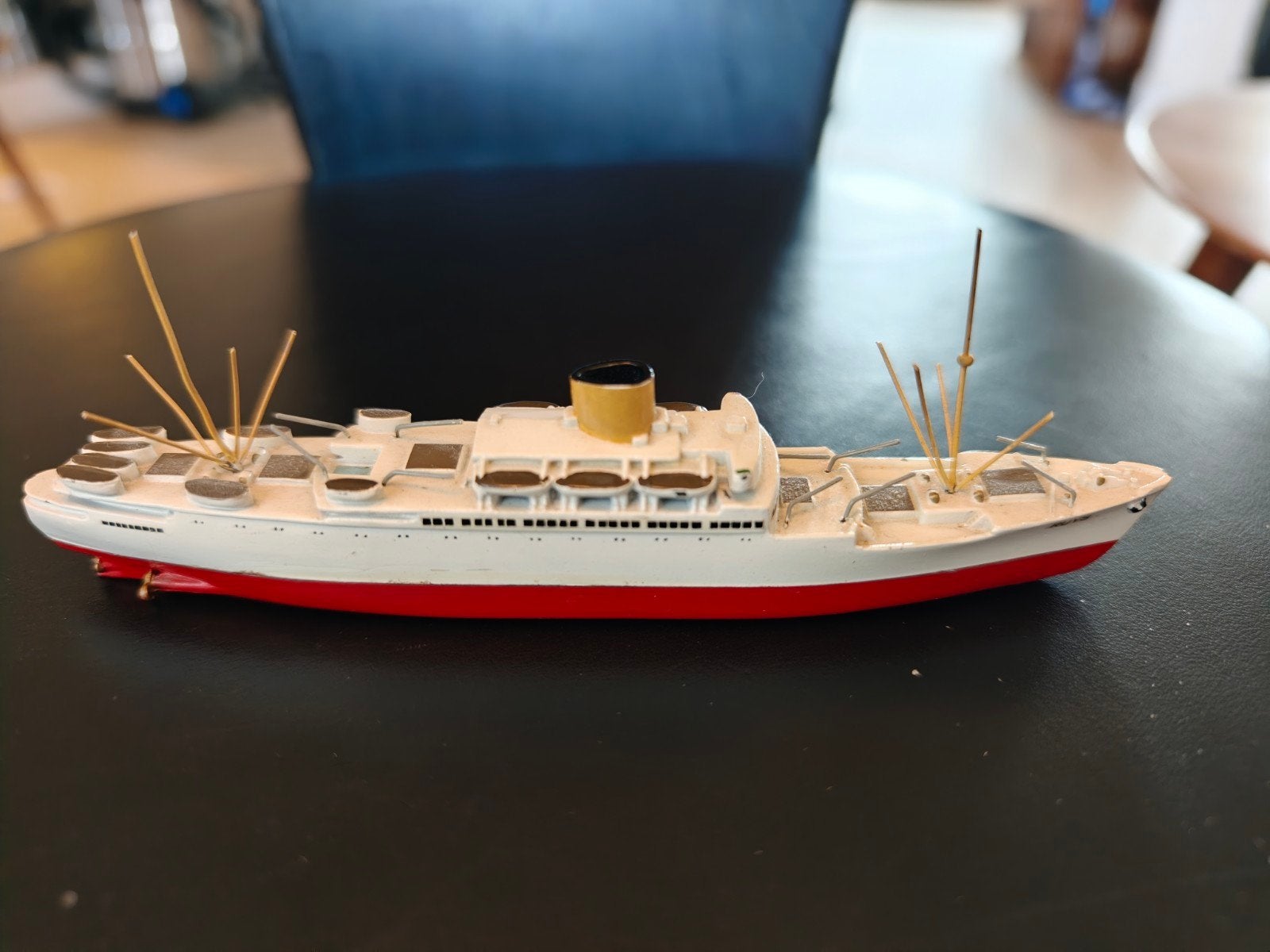 Willem Ruys scheepsmodel, Ophalen of Verzenden, Gebruikt, 1:200 of kleiner, Overige merken