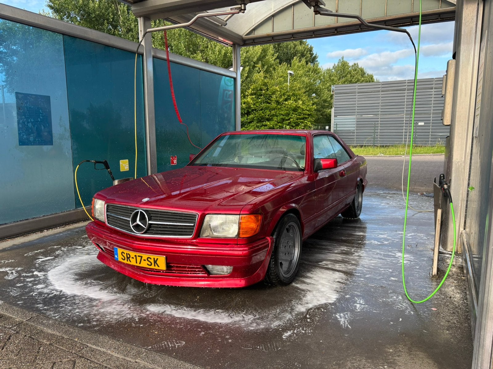 Mercedes-Benz 500 SEC AUT 1987 Rood orgineel NL NAP kmstand, Auto's, Mercedes-Benz, Automaat, Achterwielaandrijving, 4973 cc, 8 cilinders