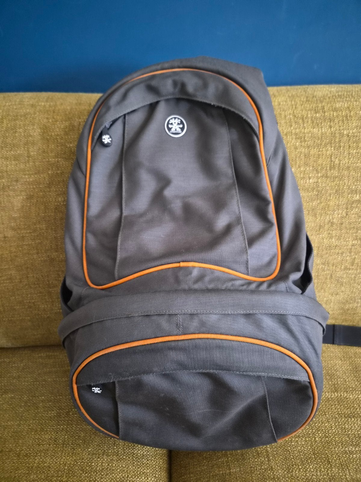 Crumpler Farmers Double L laptop- en cameratas, Ophalen of Verzenden, Overige merken, 30 tot 45 cm