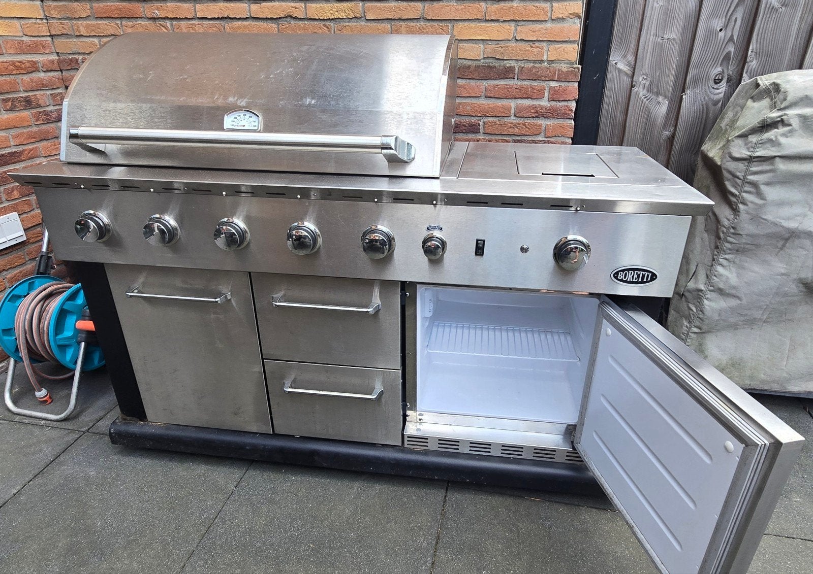 Boretti gas barbeque with fridge, Ophalen, Gas