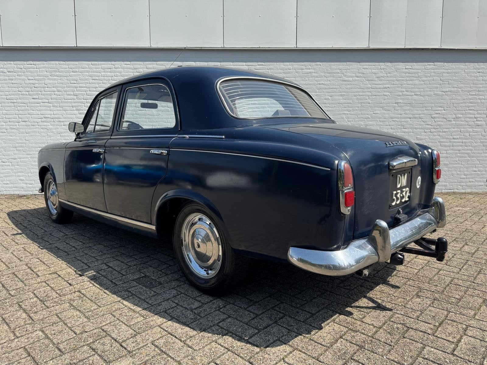 Peugeot 403 Compressor Berline Schuifdak OPRUIMING | OUTLETD, Auto's, Blauw, Leder, Bedrijf, Handgeschakeld