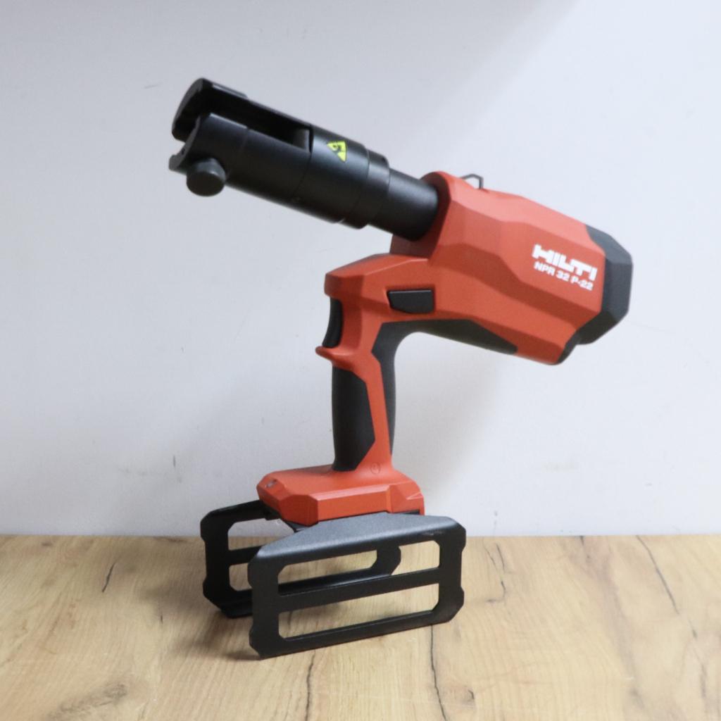 Hilti Perstang NPR 32 P-22 Incl Acculader - ZGAN, Hilti, Zo goed als nieuw, Support@hilti.com, Hilti Corporation, Feldkircher Strasse 100, 
9494 Schaan
Liechtenstein