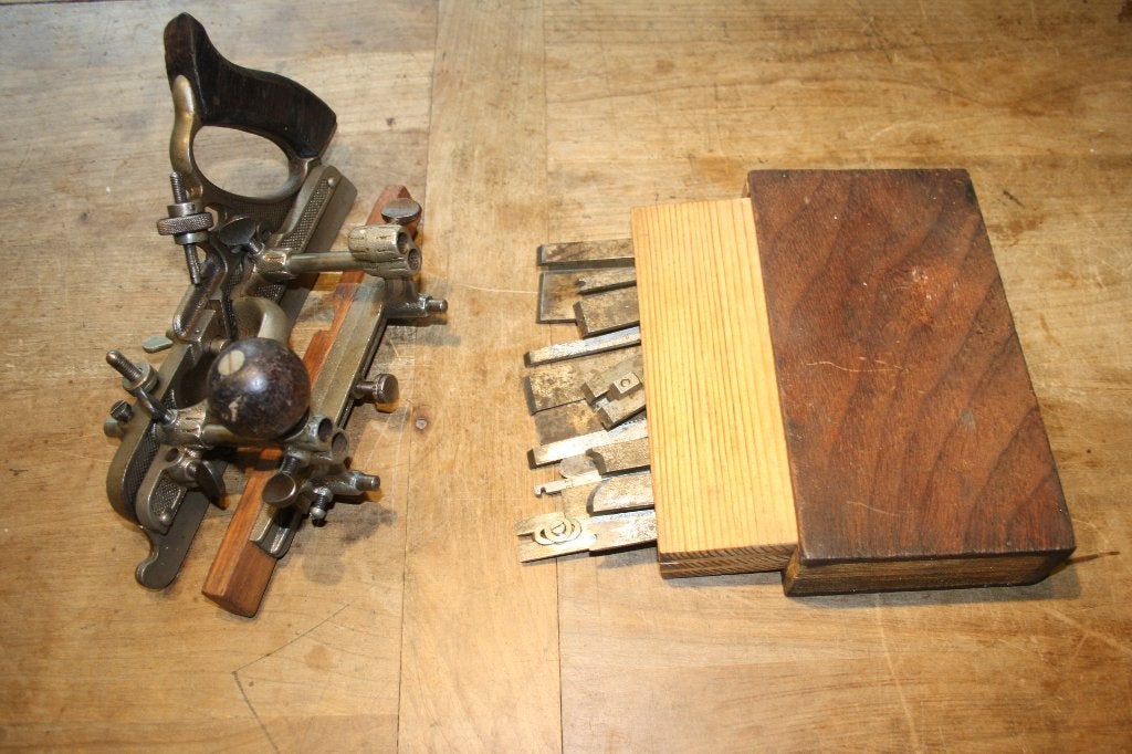 Combinatieschaaf met 16 beitels, Antiek en Kunst, Ophalen of Verzenden