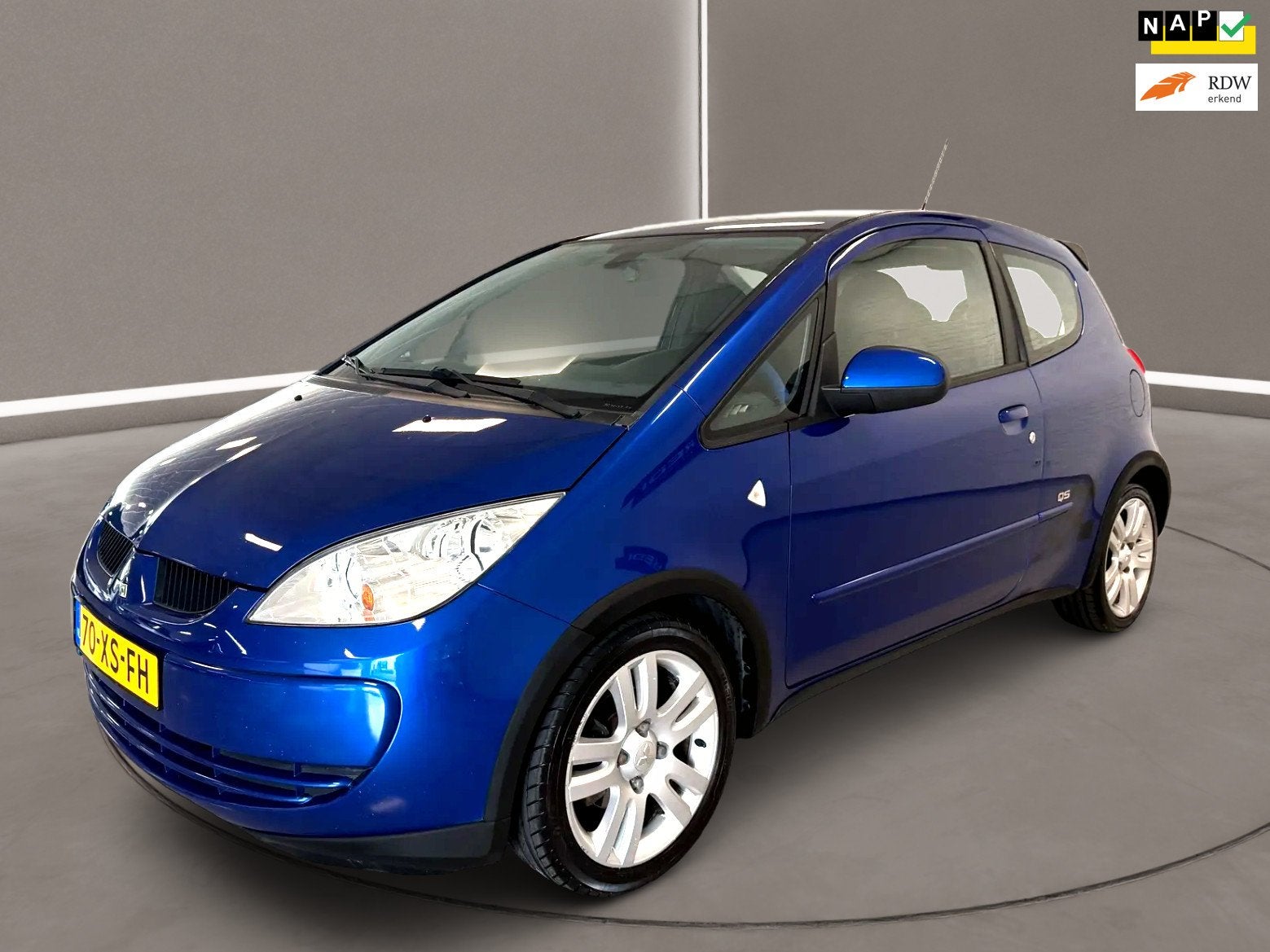 Mitsubishi Colt 1.5 QS Ninety 109 Pk 3 deurs Airco Nap, Stof, Gebruikt, 4 cilinders, Blauw