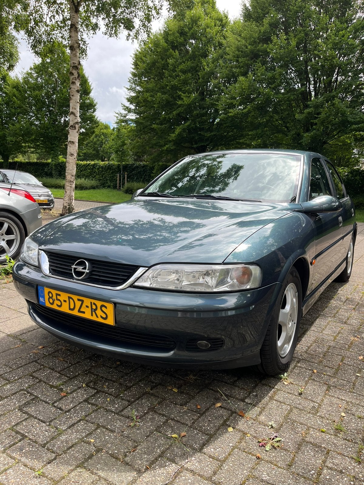 Opel Vectra 1.6 I 16V SDN 2000 Groen, Auto's, Voorwielaandrijving, 4 cilinders, 635 kg, 100 pk