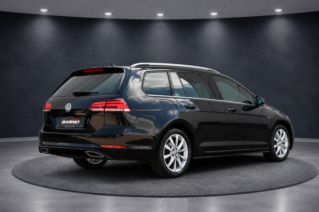 Volkswagen Golf Variant 1.4 TSI 2x R-Line 150 PK Camera|ACC, Auto's, Volkswagen, Gebruikt, 4 cilinders, Alcantara, Zwart