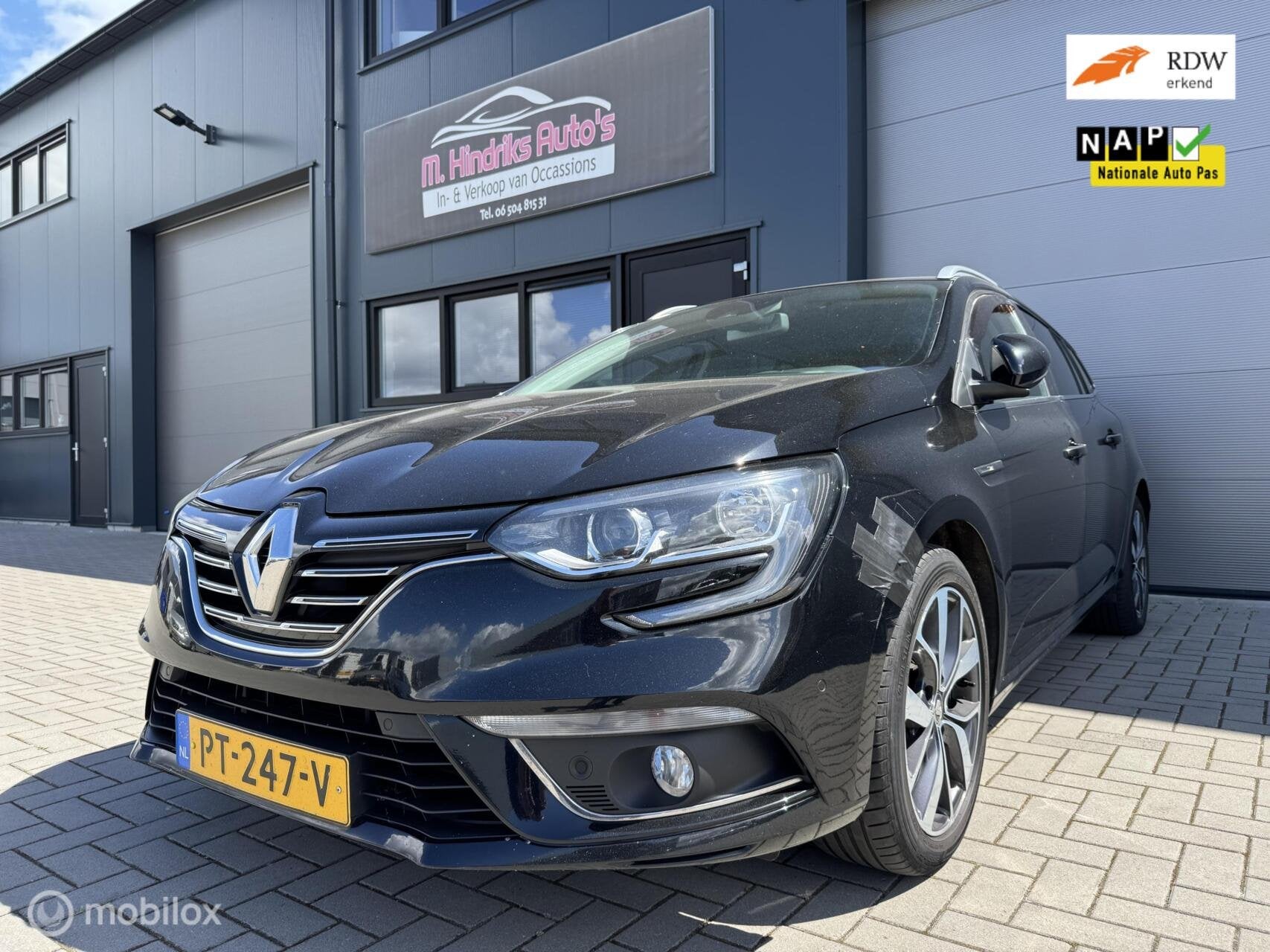 Renault Megane Estate 1.5 dCi BÖSE, Auto's, Renault, Voorwielaandrijving, Gebruikt, 4 cilinders, Zwart