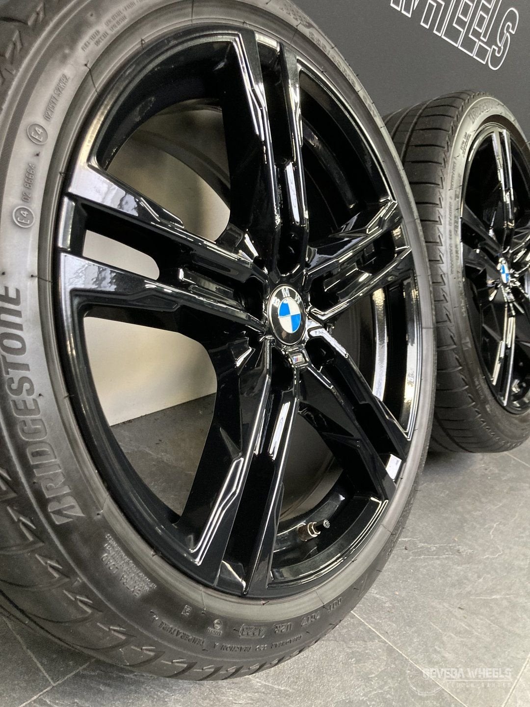18” originele BMW 1 F40 / 2 F44 velgen + banden 5x112 819M 8, 18 inch, Gebruikt, -, -
