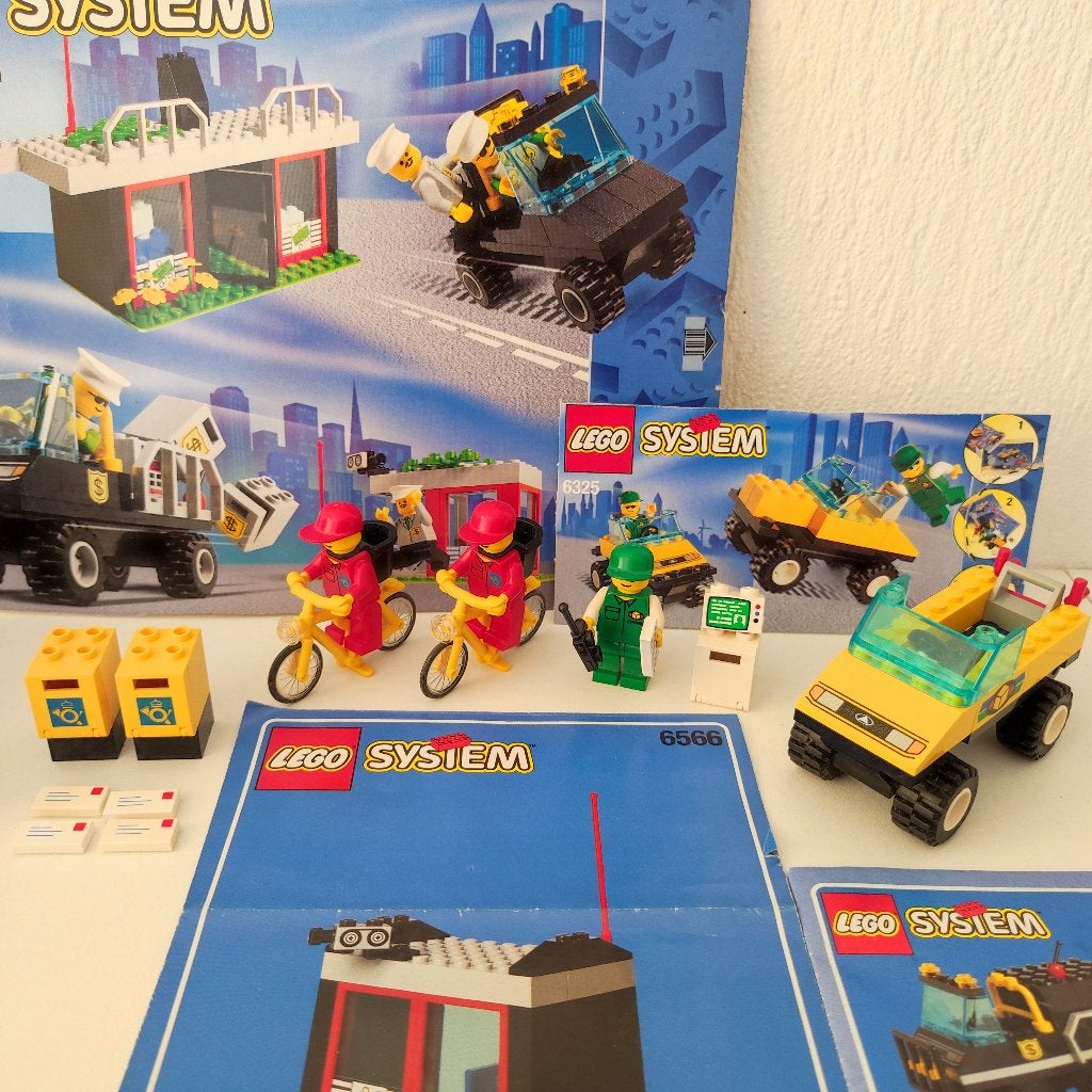 Foto 5 van Lego Bank & Mail Bundle: 6566, 6325 & 6420 x2