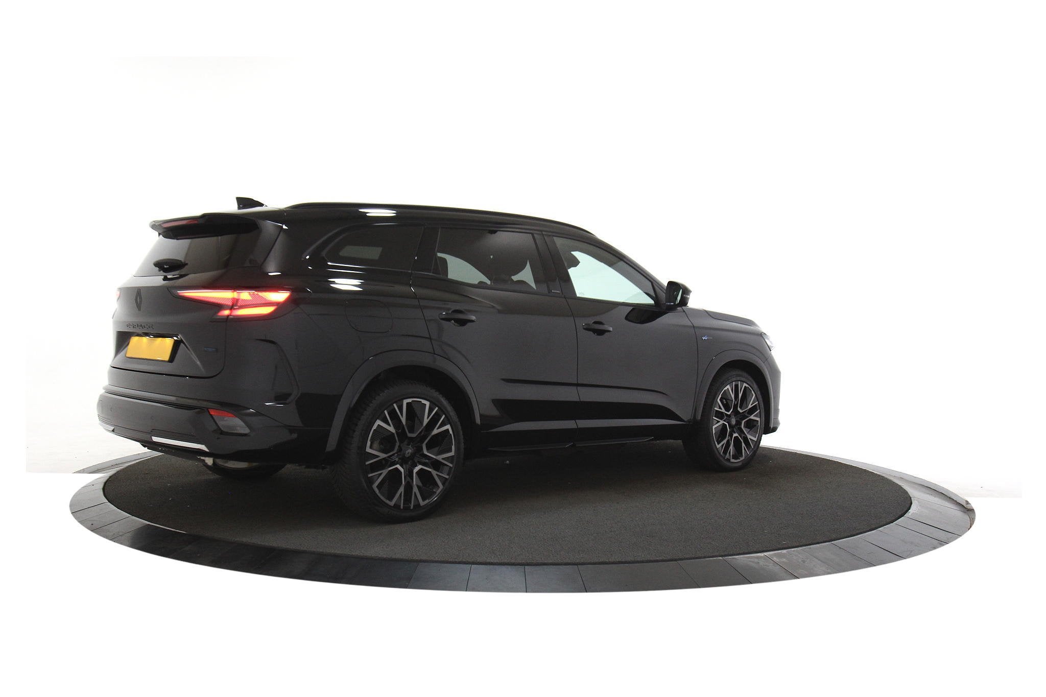 Renault Espace E-Tech Full Hybrid 200 AUT Facelift Esprit Al, Automaat, Gebruikt, Panoramadak, 0 kWh