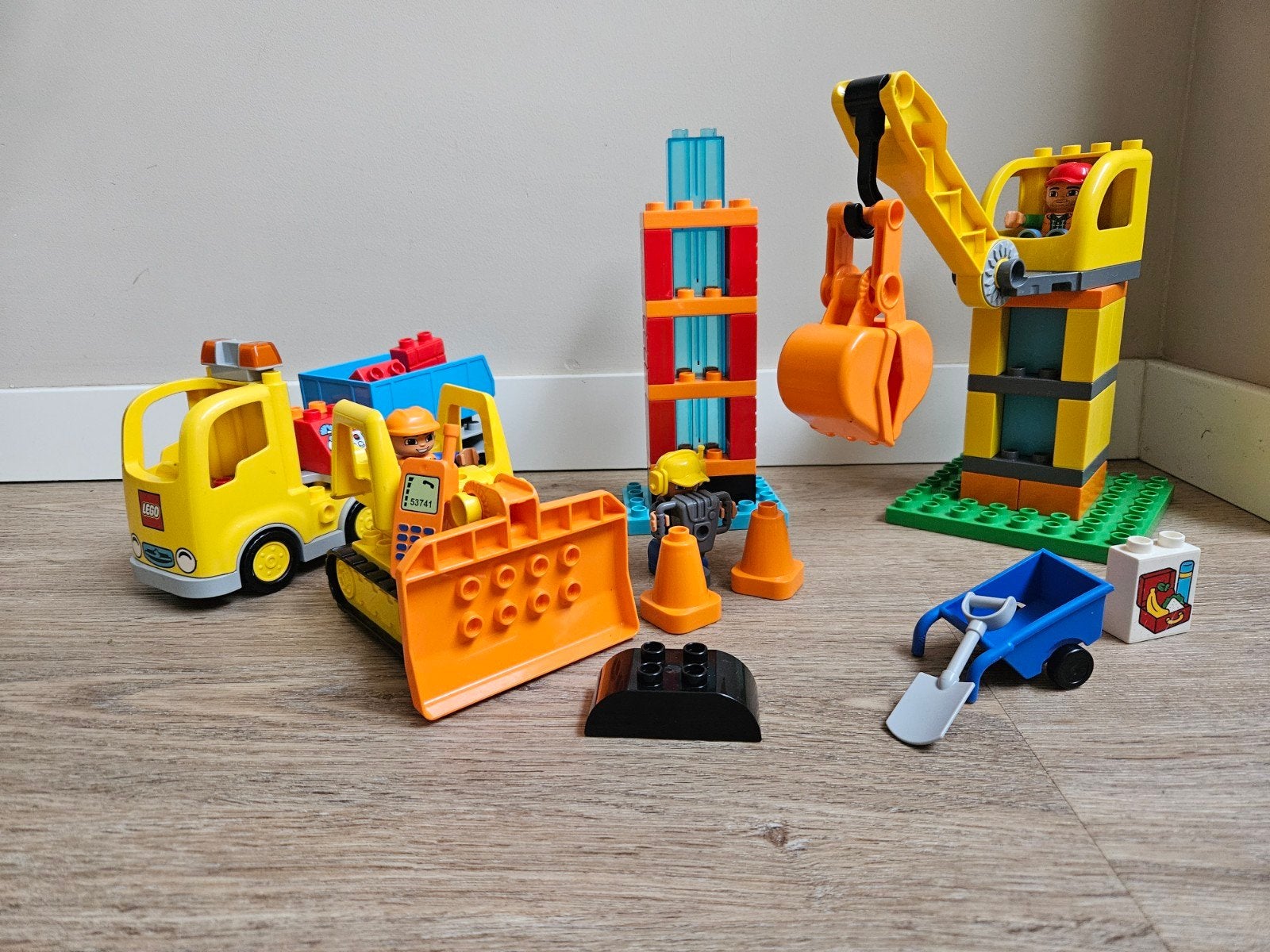 Duplo De grote bouwplaats 10813, compleet en in goede staat, Overige thema's, Ophalen of Verzenden, Zo goed als nieuw, Duplo