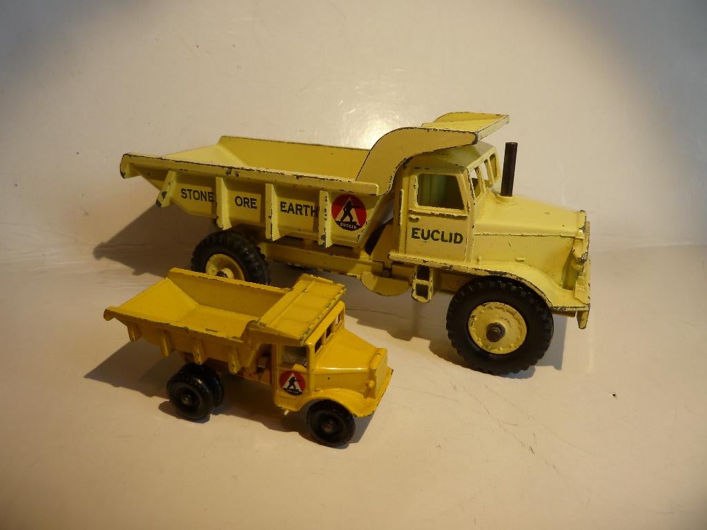 DINKY TOYS:  EUCLID >>>>>vader & zoon ( Dinky Toys & Lesney), Ophalen of Verzenden, Gebruikt, Bus of Vrachtwagen