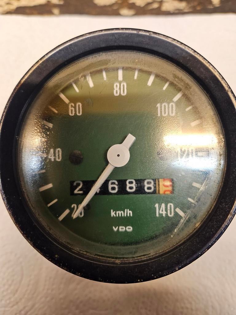 Vdo teller groen 80 mm uit 1981., Ophalen of Verzenden, Gebruikt, Frame