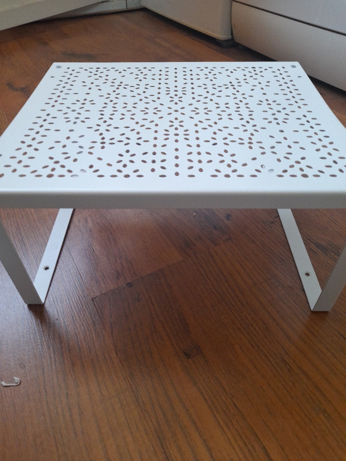 Witte metalen organizer/opberger met gaatjespatroon, Ophalen of Verzenden, Gebruikt