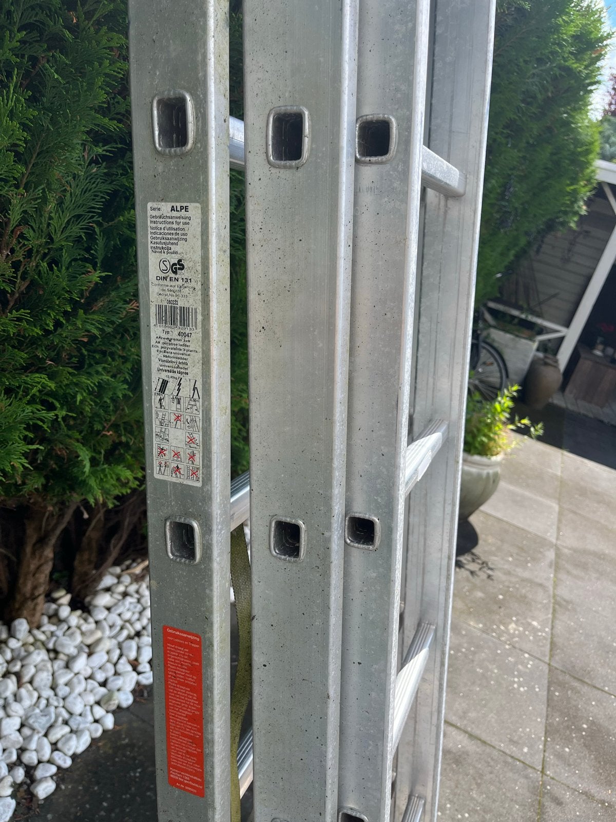 Aluminium uitschuifbare ladder - ALPE - 3-delig, Gebruikt, Ophalen of Verzenden, Ladder, Opvouwbaar of Inschuifbaar