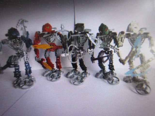 Bionicle Hordika. 8736 8737 8738 8740 8741 € 9,50 per stuk., Bionicle, Lego, Ophalen of Verzenden, Zo goed als nieuw