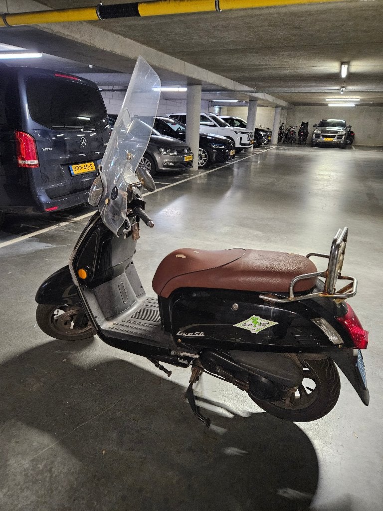 Scooter, opknapper., Fietsen en Brommers, Ophalen, Gebruikt, Like, Benzine