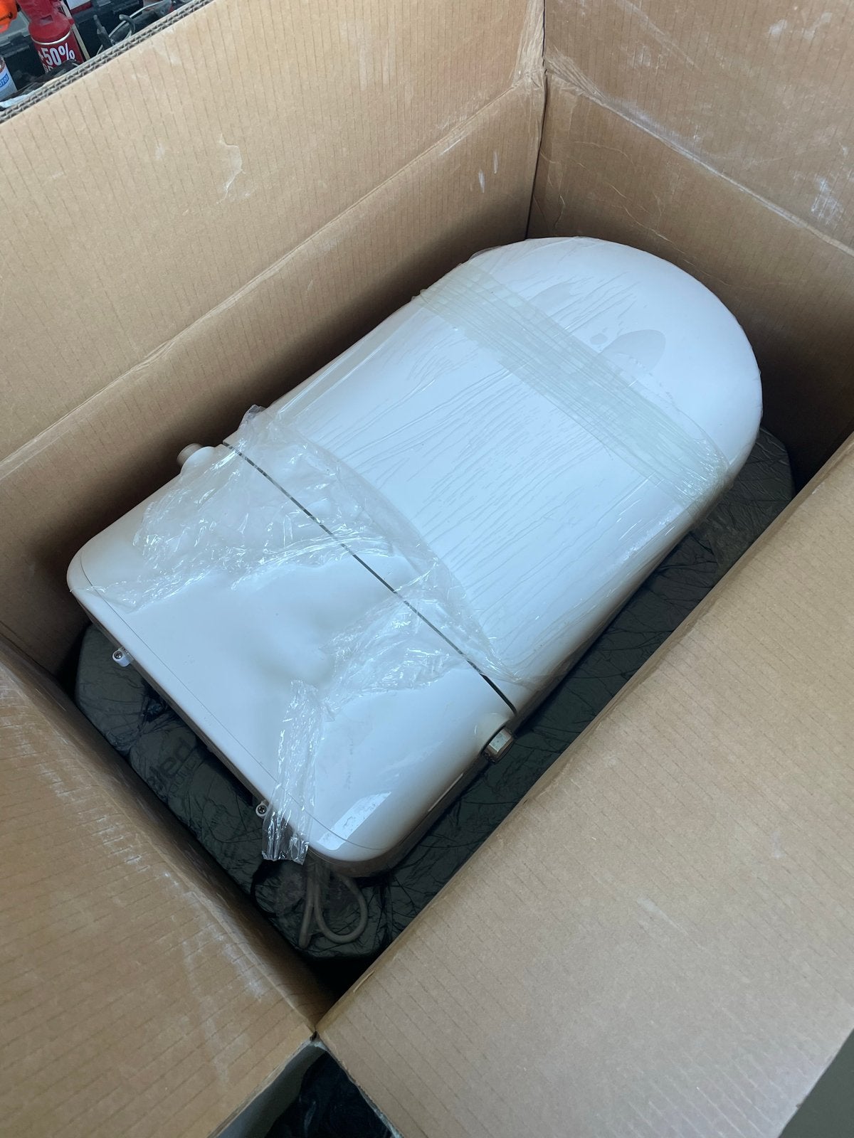Modern Japans Smart Toilet met Ingebouwde tank, Doe-het-zelf en Verbouw, Sanitair, Nieuw, Toilet, Ophalen of Verzenden