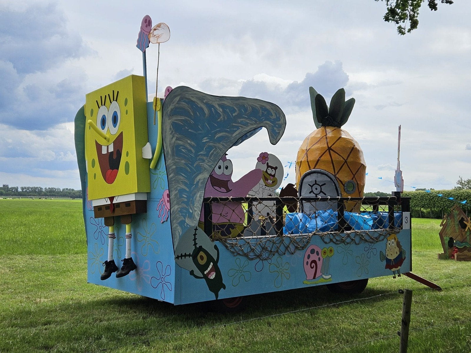 Spongebob praalwagen decoratie (exclusief wagen), Ophalen, Gebruikt, Versiering, Carnaval