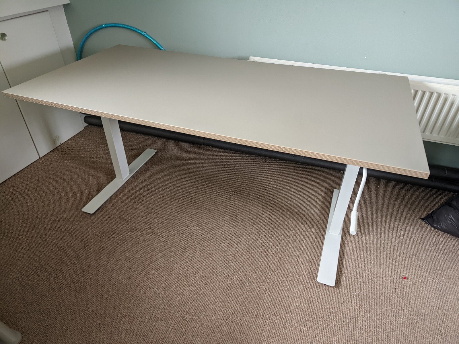 IKEA SKARSTA Zit-sta bureau, Ophalen, Zit-sta bureau, 160 cm, Spaanplaat of MDF