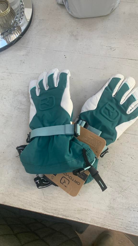 Ortovox nieuwe ski handschoenen maat S, Sport en Fitness, Ophalen of Verzenden, Zo goed als nieuw