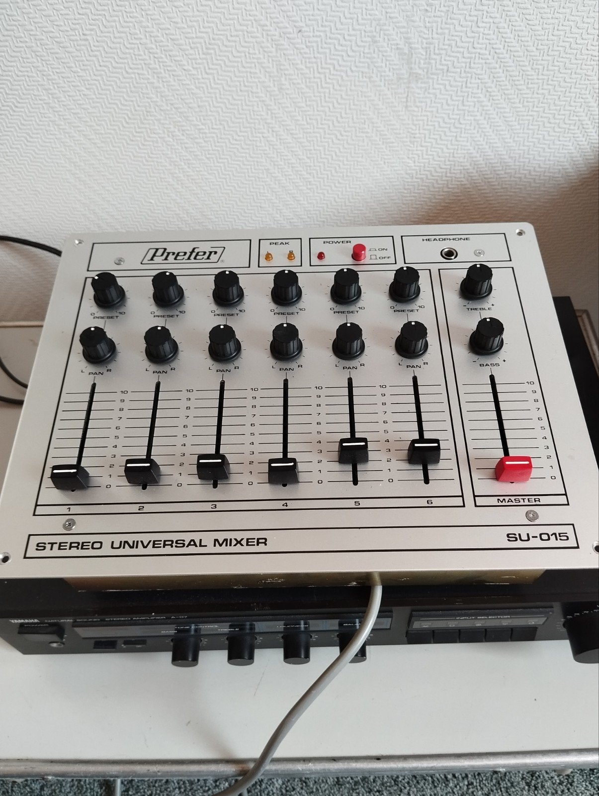 Prefer Stereo Universal Mixer SU-015 Mengpaneel, Muziek en Instrumenten, Mengpanelen, Ophalen, Gebruikt, Minder dan 5 kanalen