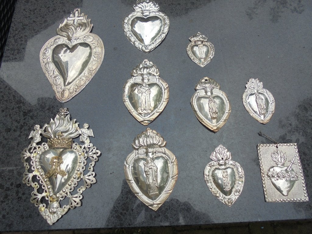 Ex voto harten, ex-voto hart, zilveren hart, hart zilver., Ophalen
