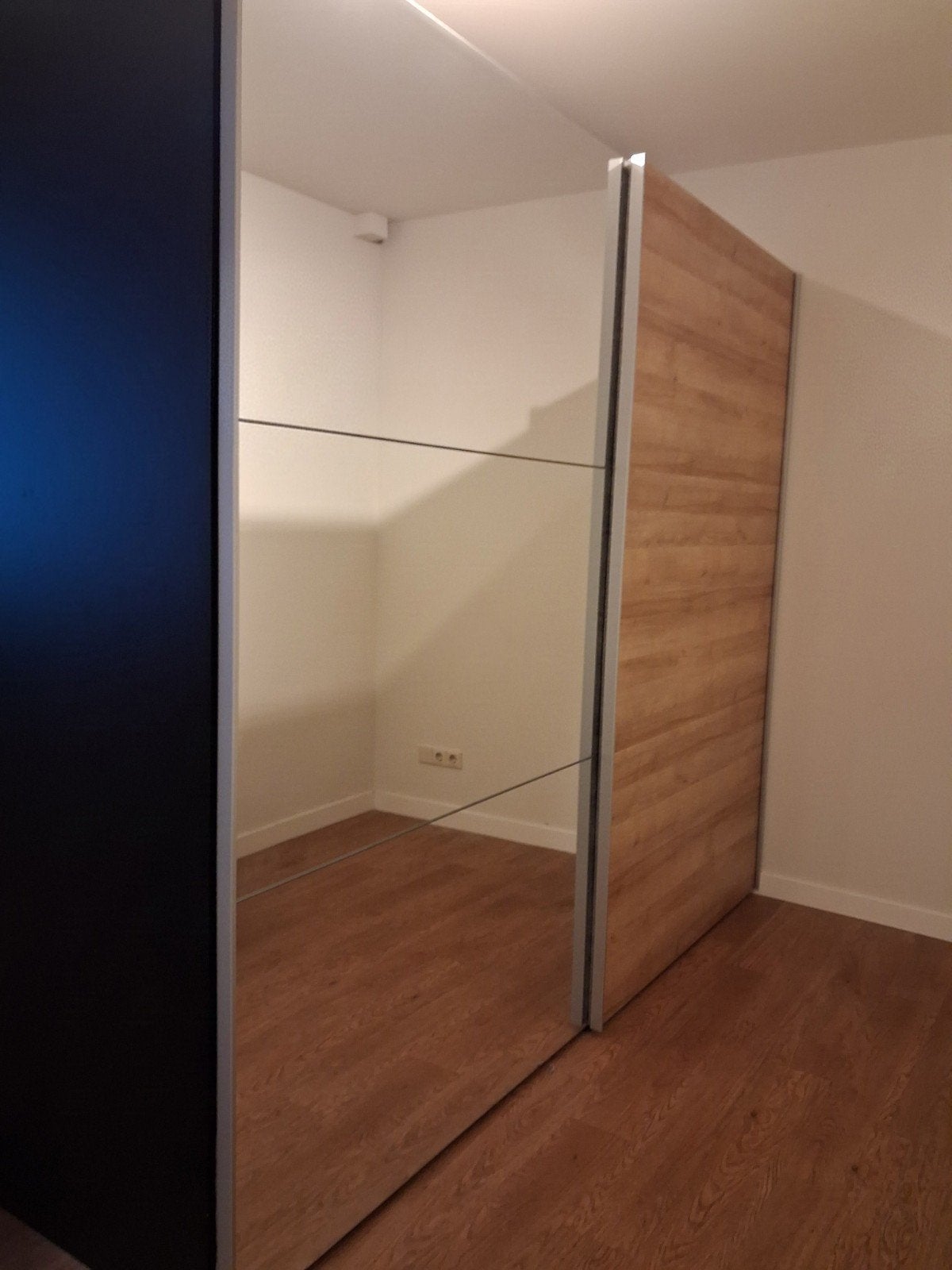 Kledingkast  met softclose en spiegel, Ophalen, Met lade(s), Eikenhout, 200 cm of meer
