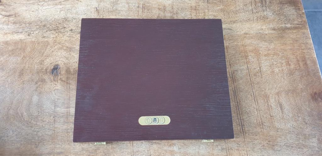 Nette Houten muntenbox, Ophalen of Verzenden, Overige typen