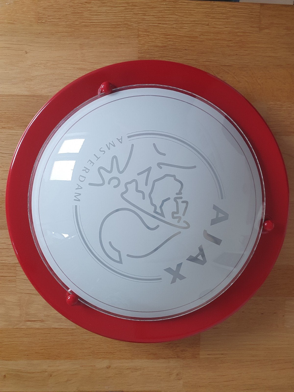 Ajax wandlamp voor liefhebber., Huis en Inrichting, Ophalen, Rood, E27 (groot), Zo goed als nieuw