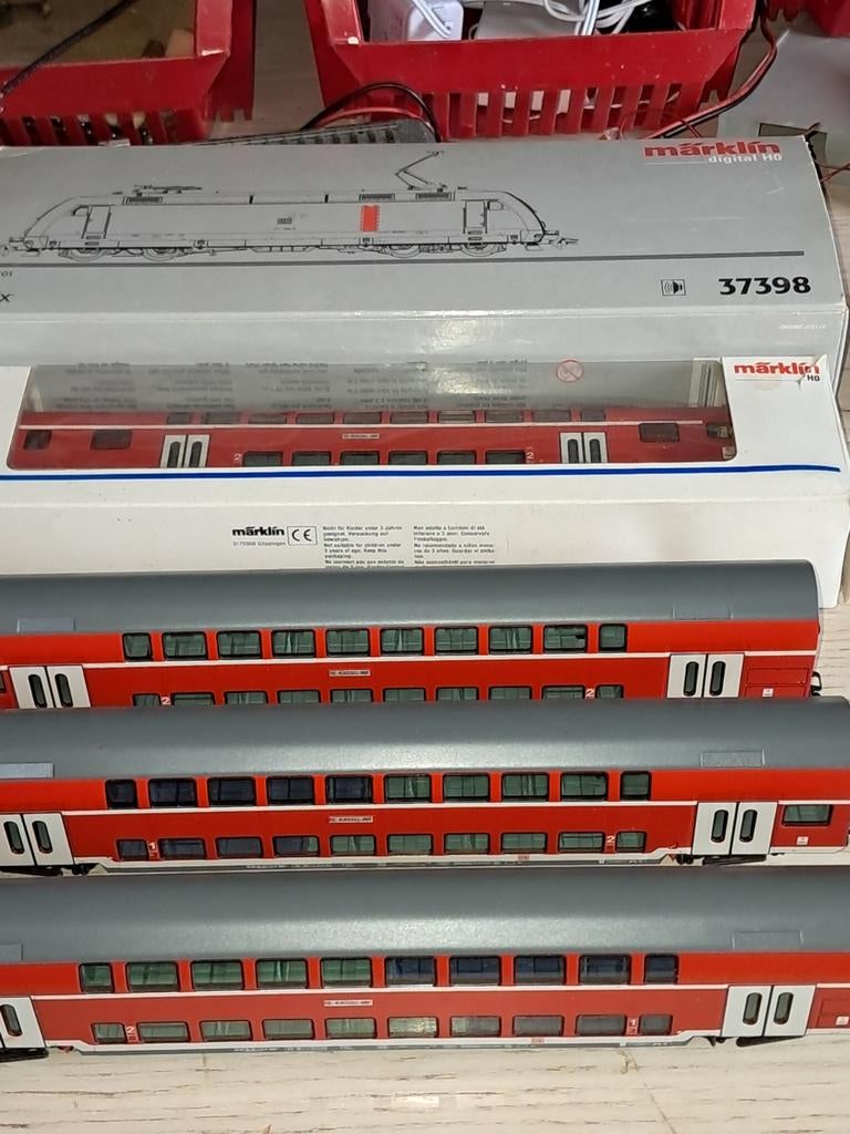 MARKLIN DB SET LOC,DUBBELWAGONS STUURSTANGWAGON, Hobby en Vrije tijd, Wisselstroom, Locomotief, Ophalen of Verzenden, Zo goed als nieuw